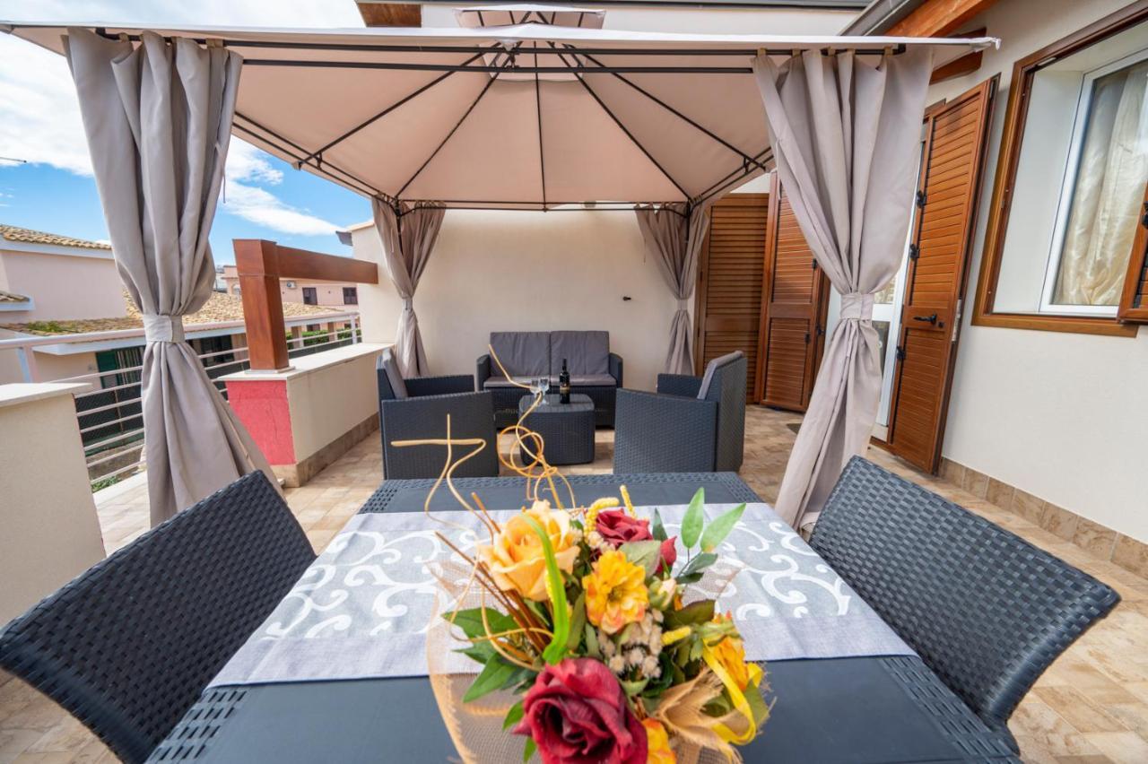 Villa Tonnara Vista Mare - Siciliavacanza อาโวลา ภายนอก รูปภาพ